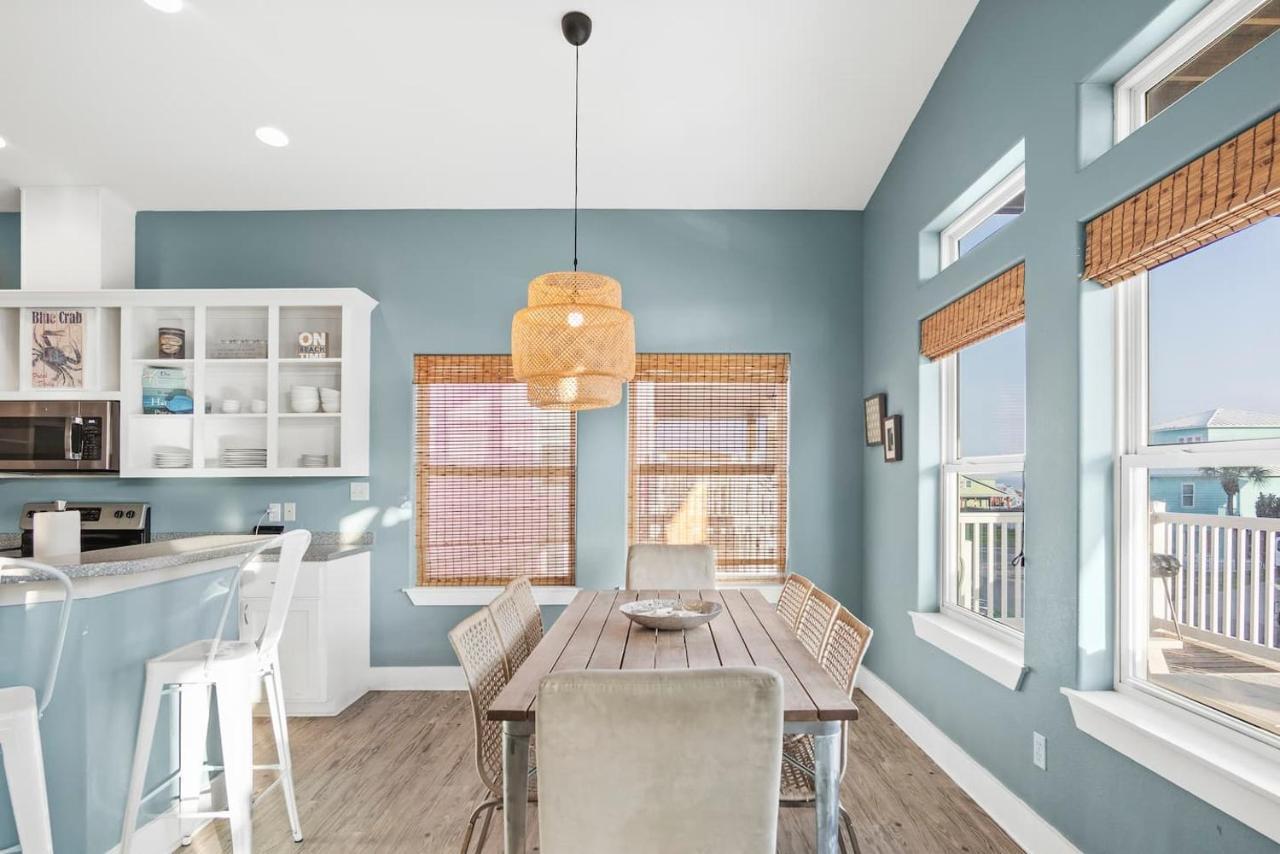 New 5 Bdrm W/Pool, Observation Deck Walk To Beach! Port Aransas Luaran gambar