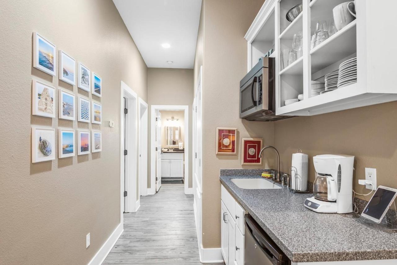 New 5 Bdrm W/Pool, Observation Deck Walk To Beach! Port Aransas Luaran gambar